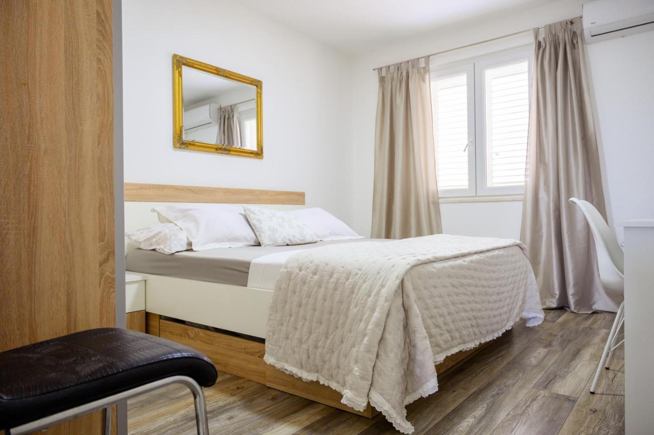 Apartment Tina Плоче Екстер'єр фото