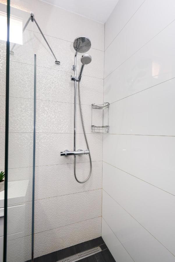 Apartment Tina Плоче Екстер'єр фото