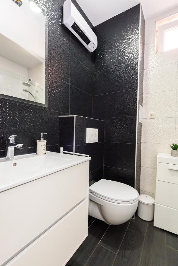Apartment Tina Плоче Екстер'єр фото