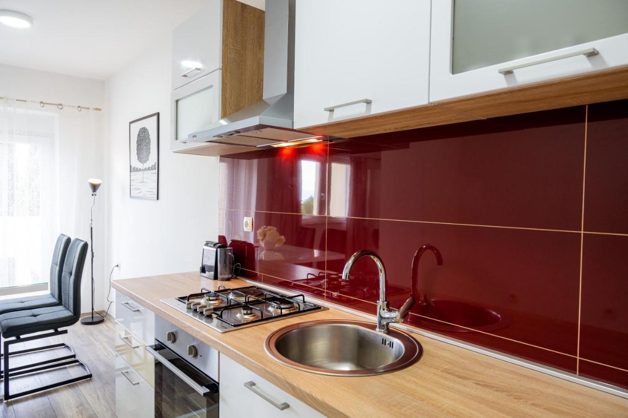 Apartment Tina Плоче Екстер'єр фото