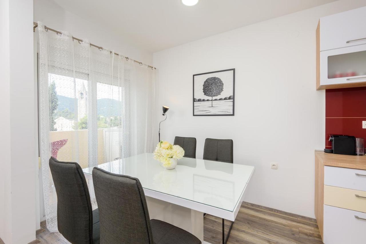 Apartment Tina Плоче Екстер'єр фото