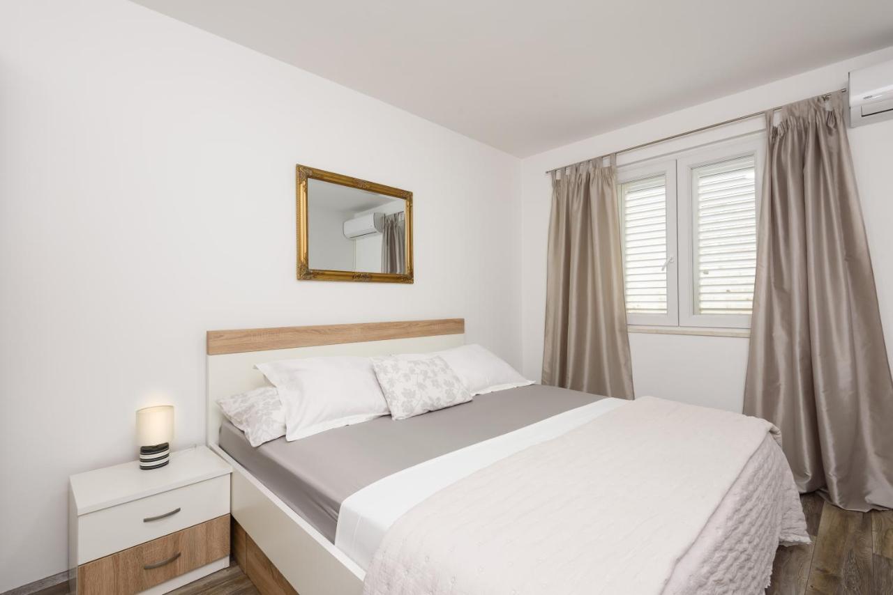 Apartment Tina Плоче Екстер'єр фото