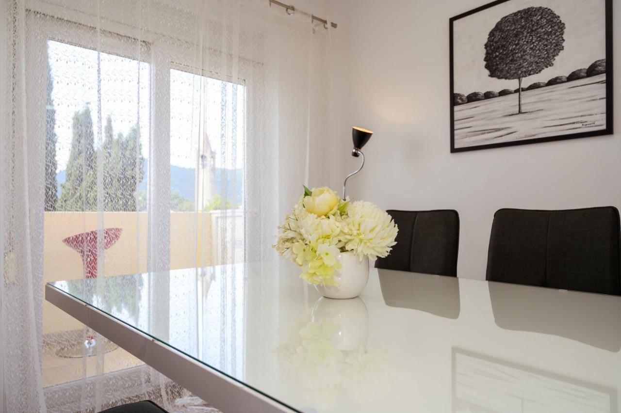 Apartment Tina Плоче Екстер'єр фото