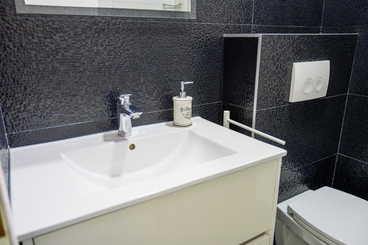 Apartment Tina Плоче Екстер'єр фото